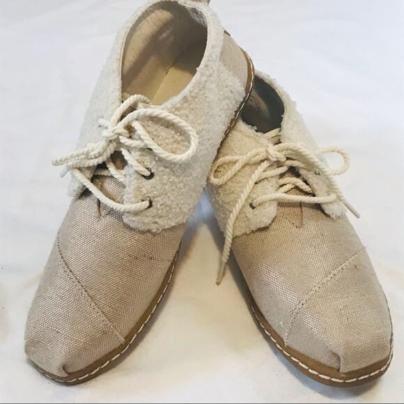 Toms Sherpa Ankle Boots NEW - Picture 1 of 6